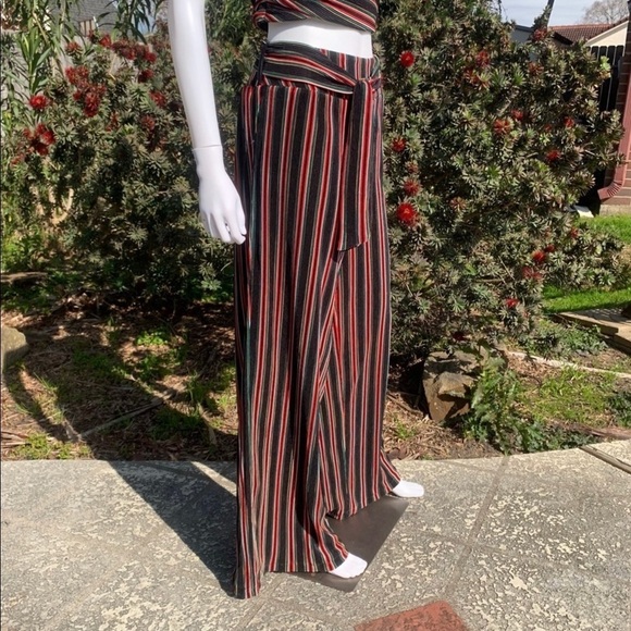 NWT House Of Harlow 1960 Relaxed Fit Flare Leg Boho Bubble Palazzo Pants - Picture 2 of 11